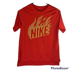 NIKE Dri-Fit boys Short Sleeve Logo Tee Shirt Red and Yellow Size Large